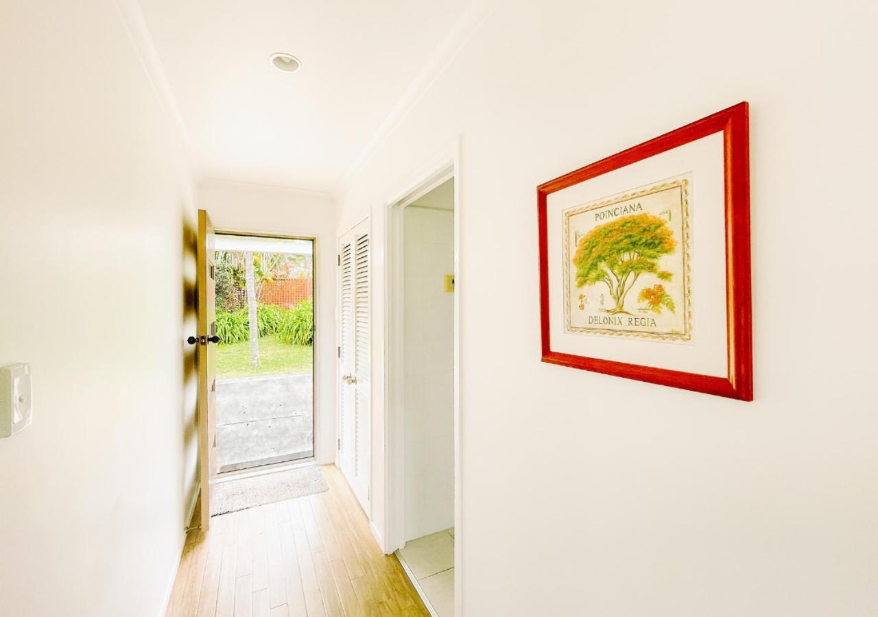 Poinciana Cottages Burnt Pine Εξωτερικό φωτογραφία
